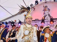 2017023 279k Fettdonnerstag AC : Karneval, Aachen, Rheinland, Altweiberfastnacht, Festzelt, Katschhof, närrische Zeit, naerrische Zeit, fünfte Jahreszeit, fuenfte Jahreszeit, Rehinland, Nordrhein-Westfalen, Deutschland, Fasching, Kartnevalstreibe Faschingstreiben, Karnevals, Karnevalsgilde, Faschingsgilde, Öcher Penn, Oecher Penn