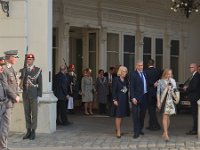 2017 -  : Besuch, Prinz, Charles, England, Her Highness, Duchesse, Cornwall, Alexander, Bellariator, Hofburg, Burghof, Wien, Gattin, Ehefrau, verlssen, Begleitung, Security, Gardesoldaten, Offizier, Polizist, Doris, Schmidauer, Prominenz