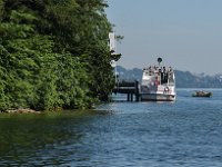 Fronleichnamsseeprozession in Traunkirchen 2017. Dieses Bild zeigt ein an der Anlegestelle vor der Traunkirchner Kirche angelegtes Schiff der Traunseeschifffahrt : Fronleichnamsprozession, Fronleichnamsseeprozession, Seeprozession, Traunkirchen, Traunsee, Schiff, Anlegestelle, Traunseeschifffahrt