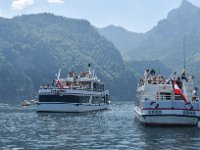 Fronleichnamsseeprozession in Traunkirchen 2017. Dieses Bild zeigt die Schiffe der Traunseeschifffahrt Poseidon und Maria Theresia vor Dem Gebirgspanorama mit dem Erlakogel : Fronleichnamsprozession, Fronleichnamsseeprozession, Seeprozession, Traunkirchen, Traunsee, Traunseeschifffahrt, poseidon, Maria Theresia, Schiffe, Gebirgspanorama, Erlakogel